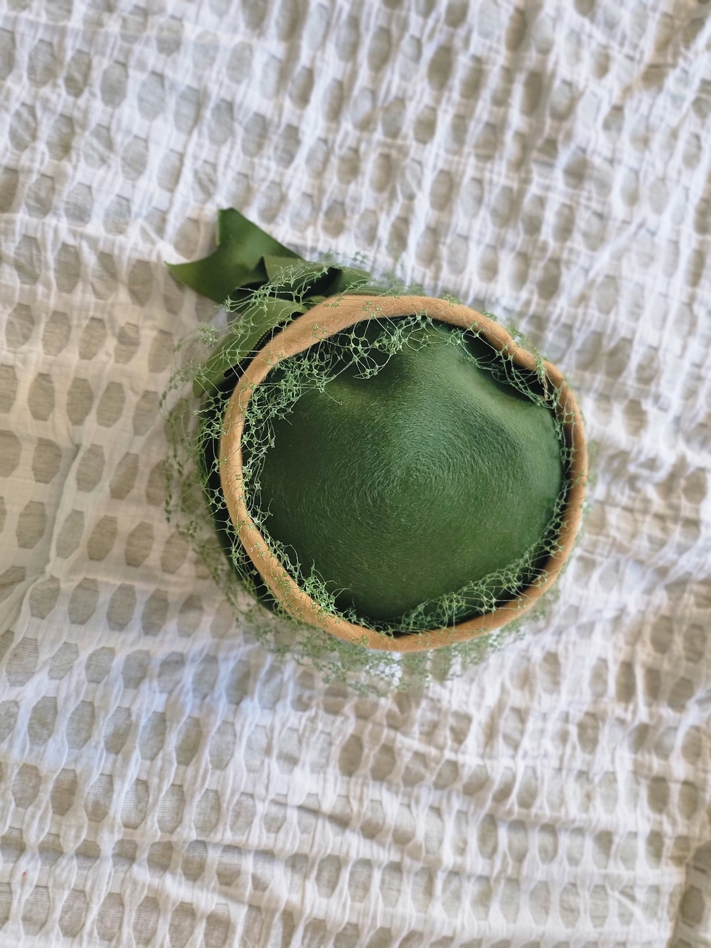 Vintage 1950s 1960s Green Pillbox Hat - "My Hat's a Michele" / Henry Pollak Inc.